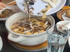 -黔蘑菇四季餐厅(观山湖店)