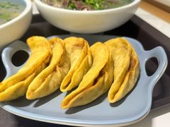 -老新隆牛肉锅贴(新街口店)
