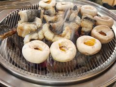 -围炉肉舍•炭烤活鳗•丹东海鲜烤肉(步行街店)