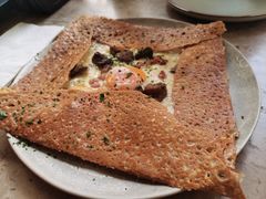 鸡蛋蘑菇熏肉荞麦可丽饼-RAC BAR(安福路店)