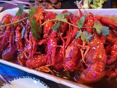 -爱啤精酿·民谣酒馆(滨江店)