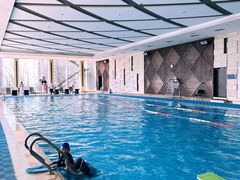 -上海龙之梦万丽酒店