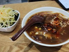 -三好食堂(煎饺·馄饨·肉饼米线·盛世广场店)