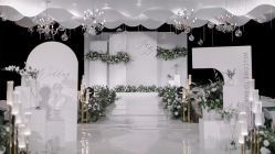 -艾米婚纱&婚礼策划