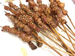 烤羔羊肉串-木屋烧烤(西南角店)