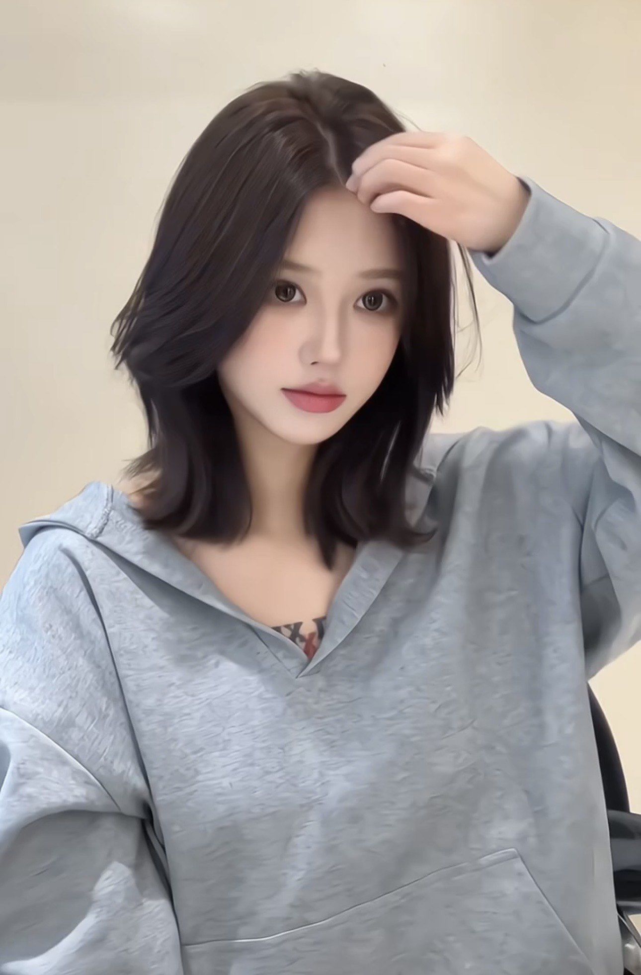 中长发简约风✨锁骨外翻俏皮可爱搭配八字刘海