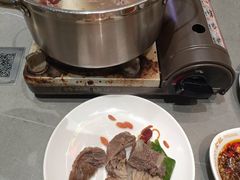-金龙大四喜牛肉火锅