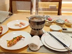 -雍和会海鲜姿造自助(湖东路店)
