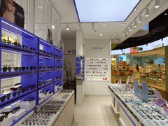 -美式眼镜·授权蔡司.依视路.尼康.豪雅.明月(南翔印象城店)