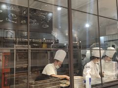 面包甜点陈列柜-罗森尼娜(德思勤店)