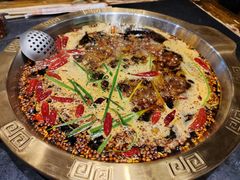 -黑鸡母杀牛匠火锅(崇文路店)