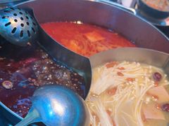 -唯爱KTV聚会餐厅(仙林东城汇店)