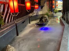 惠山烤鸡-江南韵·无锡太湖文化体验餐厅(凤凰天街店)