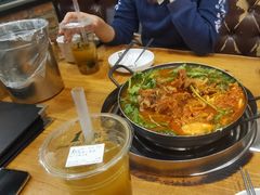 -喇喇排骨火锅·传统韩式脊骨汤(望京西园总店)