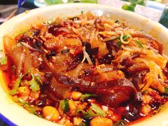 -马路边边串串香形象店(磐石路店)