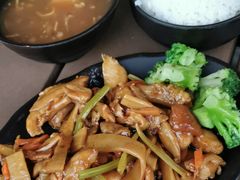 -横琴湾畔餐厅(长隆海洋王国白鲸剧场店)