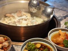 -大头椰·海南椰子鸡火锅(思明万象城店)
