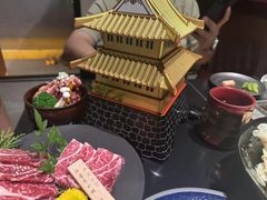 -山川小町·极番烧肉(新地假日广场店)