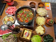 -黔有有贵州酸汤夺夺粉火锅(五味十字店)