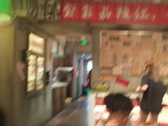 -红九格老火锅(三峡广场店)