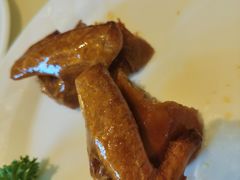 玻璃脆皮乳鸽-利苑酒家(金宝店)
