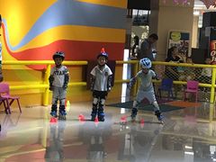 -阿布溜溜·轮滑(21世纪太阳城店)