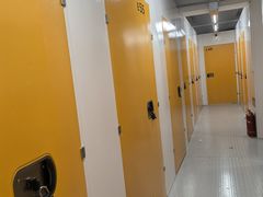 -安东易迷你自助仓储寄存仓库(顾戴路店)