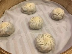 菌菇小笼包-鼎泰丰(嘉年华•海信广场VILLAGE店)