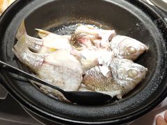 油盐焗海立鱼-百味馆·粤菜·湛江菜(后海花园店)