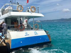 -亚龙湾海底世界