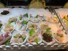 -领鲜活海鲜榴莲自助火锅(东门店)