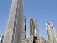 -广州周大福金融中心