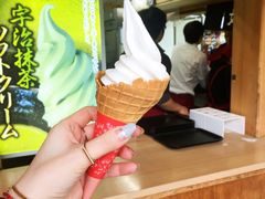 -豆政(金閣寺境内売店)