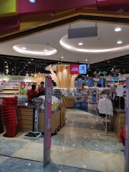 -苏宁红孩子(F6漫时区店)