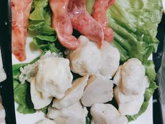 墨鱼丸小肉肠双拼-燚青春东北泥炉烤肉(百合店)