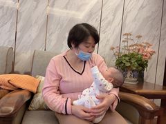 -葱妈母婴医护月嫂中心(浦东店)