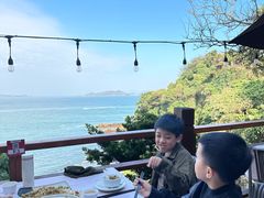 -美人鱼悬崖海景餐厅(鹿嘴山庄店)