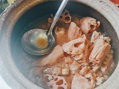 排骨藕汤-刘胖子家常菜·蹄花焖藕(中南店)