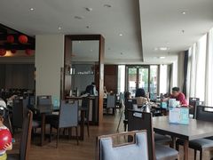 -静之湖湖畔餐厅