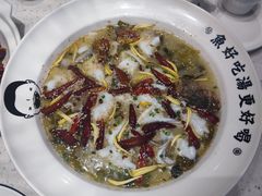-江渔儿酸菜鱼·拔草餐厅(虎门君乐汇店)