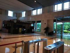 -陆家嘴金融服务广场