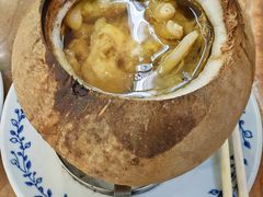原只椰子炖竹丝鸡-達揚原味燉品(文明路店)