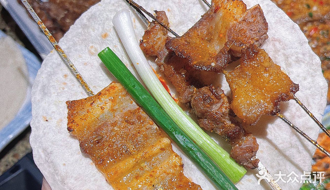 在广州！！来了才知道这家东北烧烤有多好吃