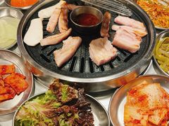 -八色五花肉(新村2号店)