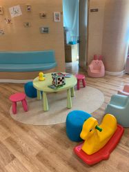 -唯儿诺儿童医院·儿科·眼科·口腔(海岸城店)