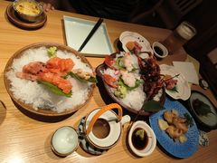 -花和海鲜自助(梅江店)