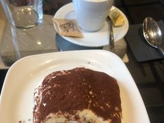 -乐蓬马歇百货公司(Rive Gauche)