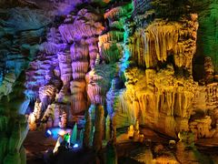 -泰安地下龙宫景区