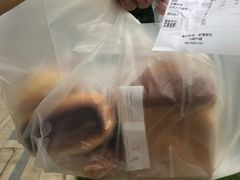 -沁屋面包店(人民东路店)