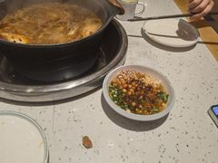 -佬缸炮江湖川菜(玉林店)